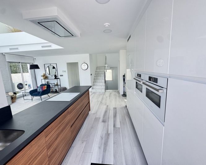 Image No.7-4 Bed Villa for sale