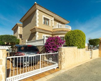 2 Bed Villa for sale