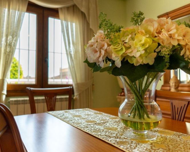 Image No.12-2 Bed Villa for sale