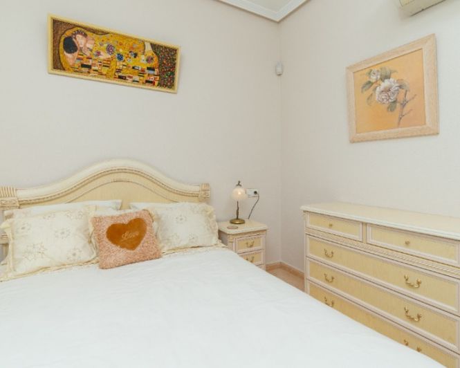 Image No.33-2 Bed Villa for sale