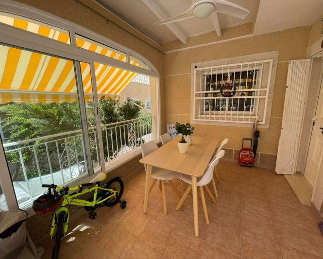 Image No.2-3 Bed Villa for sale