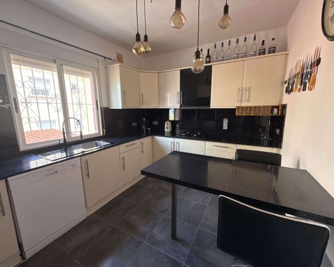 Image No.16-4 Bed Apartment for sale