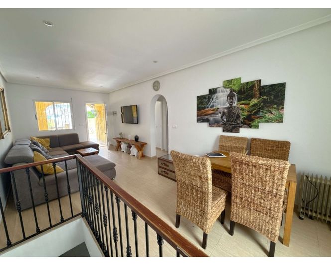 Image No.18-4 Bed Apartment for sale