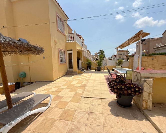 Image No.19-4 Bed Apartment for sale