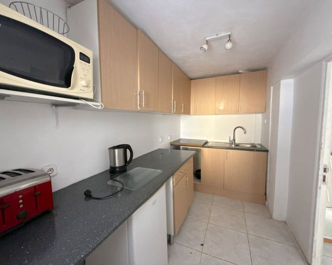 Image No.24-4 Bed Apartment for sale