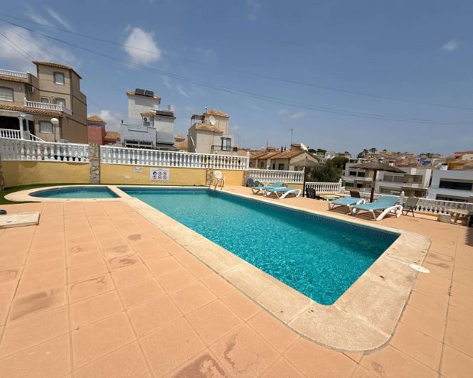 Image No.25-4 Bed Apartment for sale