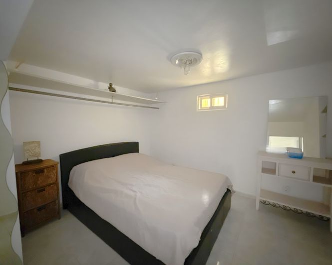 Image No.6-4 Bed Apartment for sale