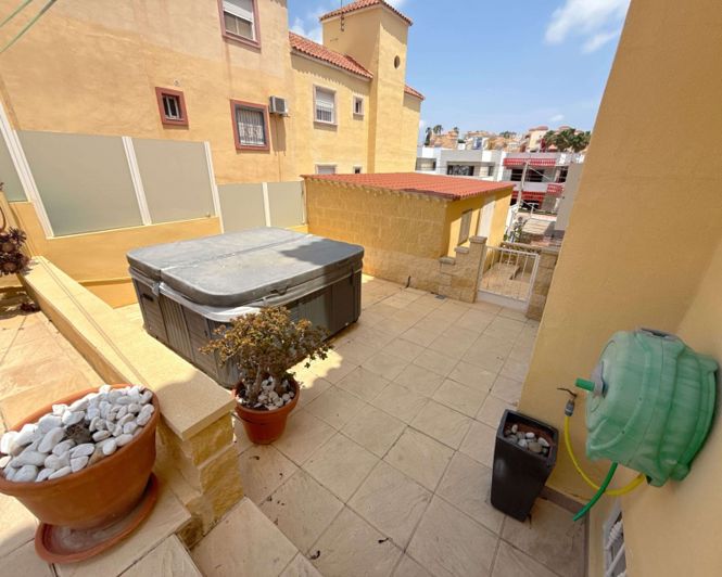 Image No.9-4 Bed Apartment for sale