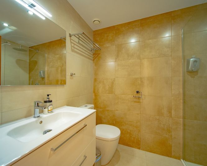 Image No.23-3 Bed Apartment for sale