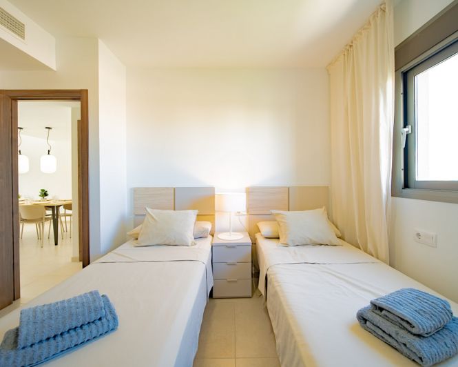 Image No.31-3 Bed Apartment for sale