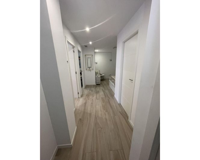 Image No.25-4 Bed Villa for sale