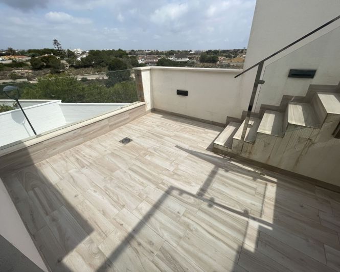 Image No.43-4 Bed Villa for sale