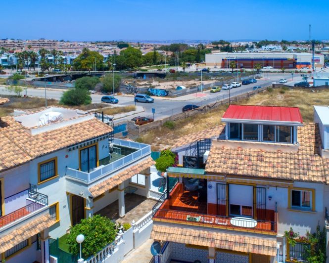 Image No.24-2 Bed Villa for sale