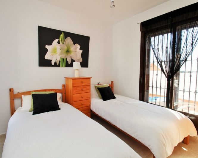 Image No.19-3 Bed Villa for sale