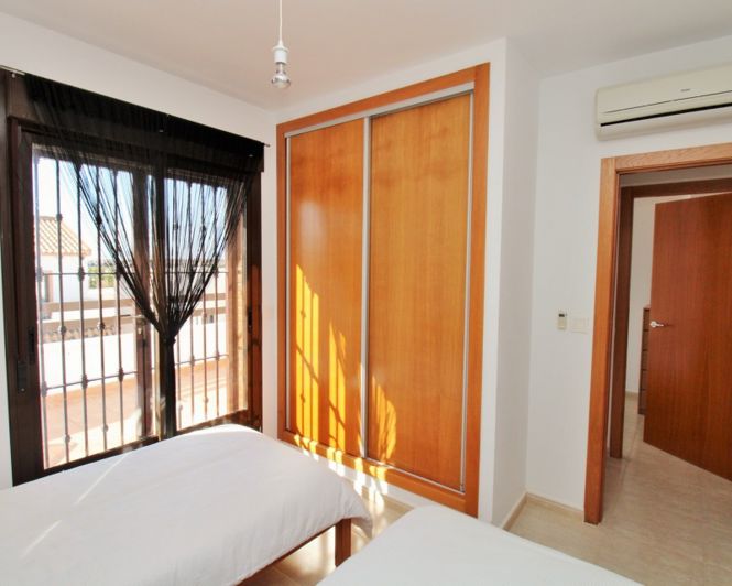 Image No.20-3 Bed Villa for sale