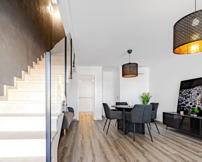 Image No.4-3 Bed Townhouse for sale