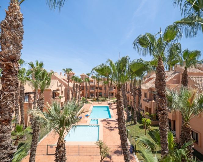 Image No.32-3 Bed Townhouse for sale