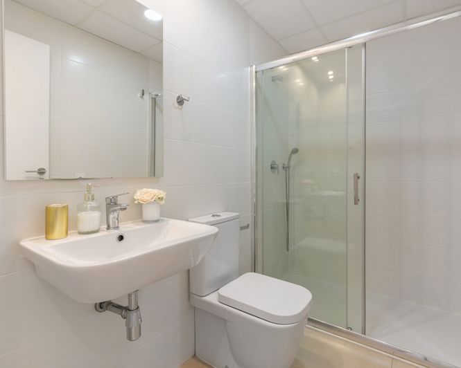 Image No.18-3 Bed Apartment for sale