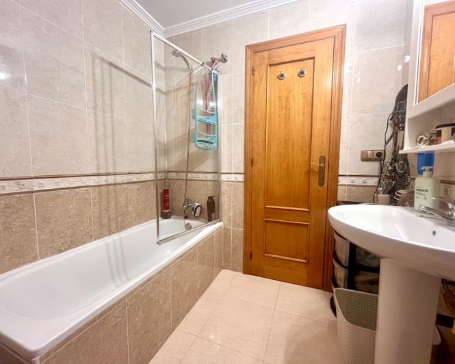 Image No.10-2 Bed Apartment for sale