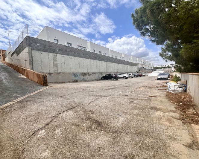 Image No.26-2 Bed Apartment for sale