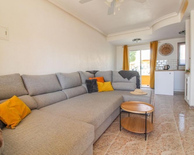 Image No.3-2 Bed Townhouse for sale