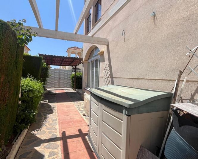 Image No.21-3 Bed Villa for sale