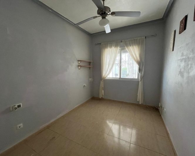 Image No.28-3 Bed Villa for sale