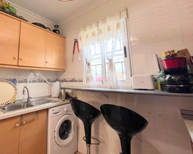 Image No.20-2 Bed Apartment for sale