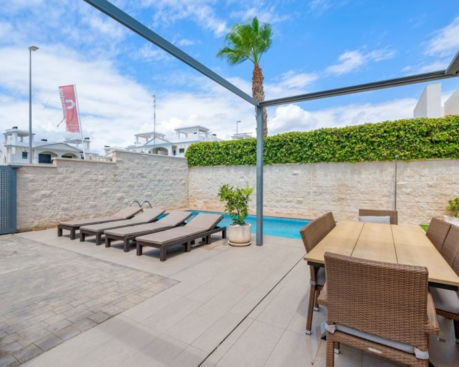 Image No.28-3 Bed Villa for sale