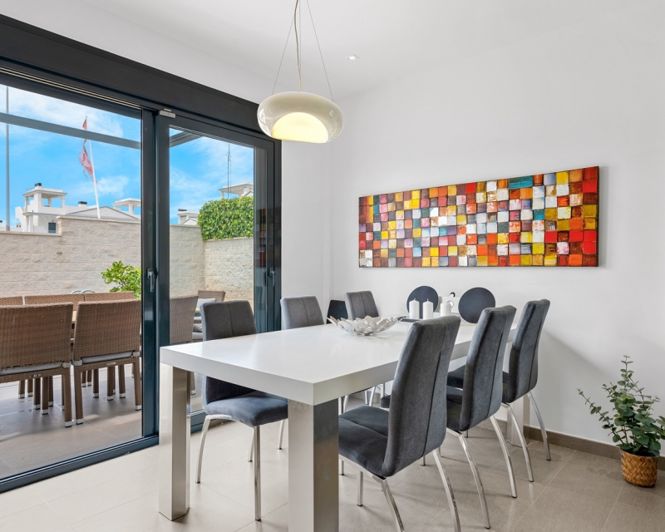 Image No.6-3 Bed Villa for sale