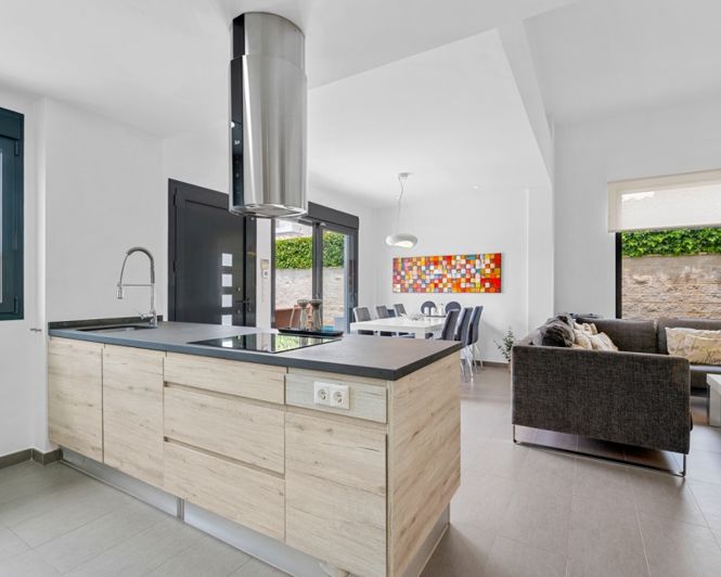 Image No.7-3 Bed Villa for sale