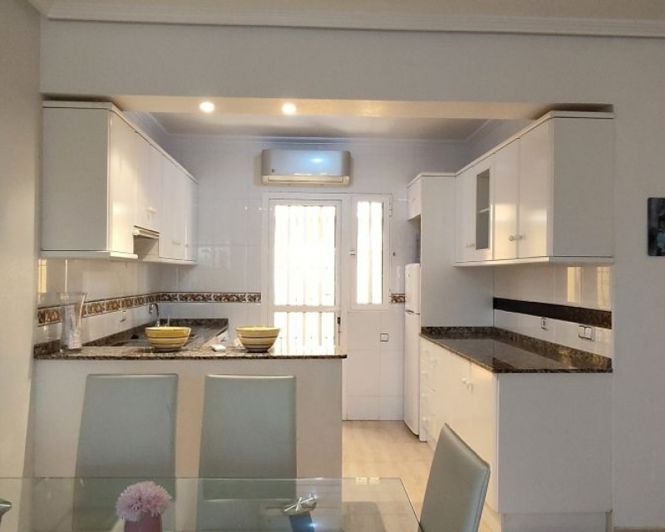 Image No.11-3 Bed Townhouse for sale