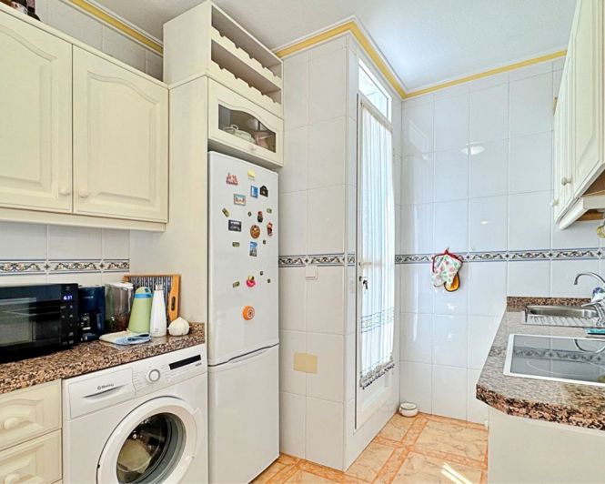 Image No.20-2 Bed Apartment for sale