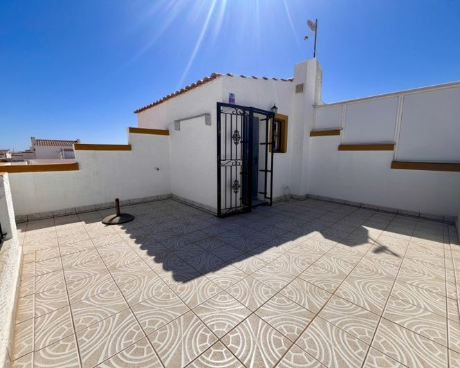 Image No.24-3 Bed Villa for sale