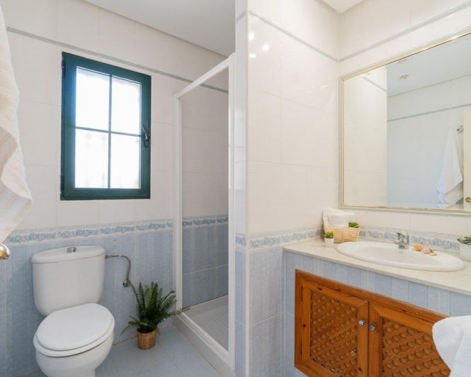 Image No.11-3 Bed Villa for sale