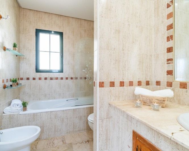 Image No.33-3 Bed Villa for sale