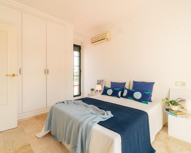 Image No.4-3 Bed Villa for sale