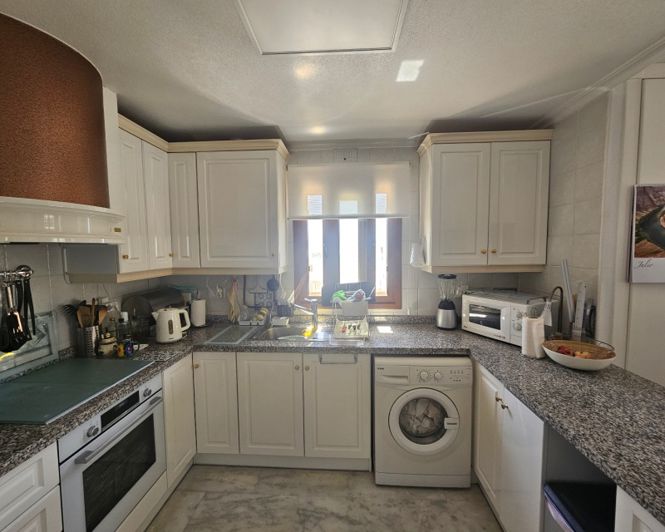 Image No.4-2 Bed Apartment for sale