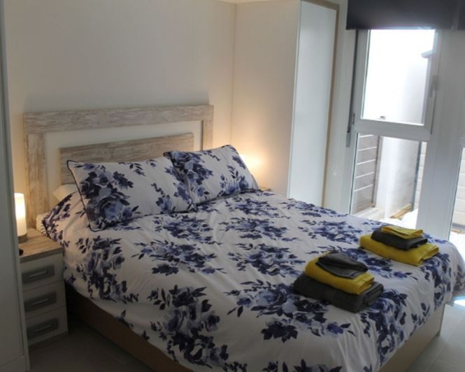 Image No.8-3 Bed Apartment for sale