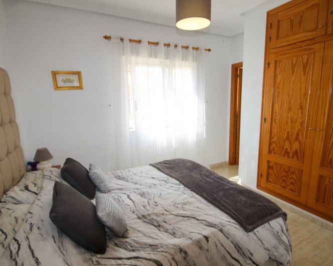 Image No.10-2 Bed Villa for sale