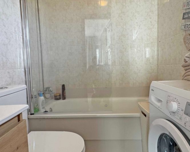 Image No.12-3 Bed Apartment for sale