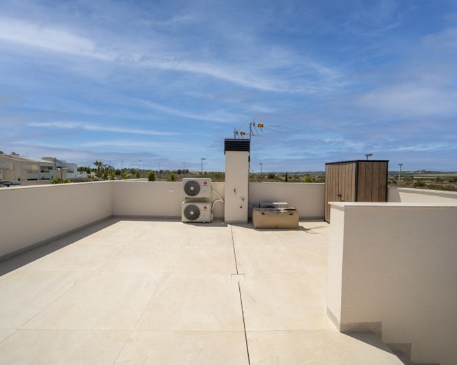 Image No.16-2 Bed Villa for sale