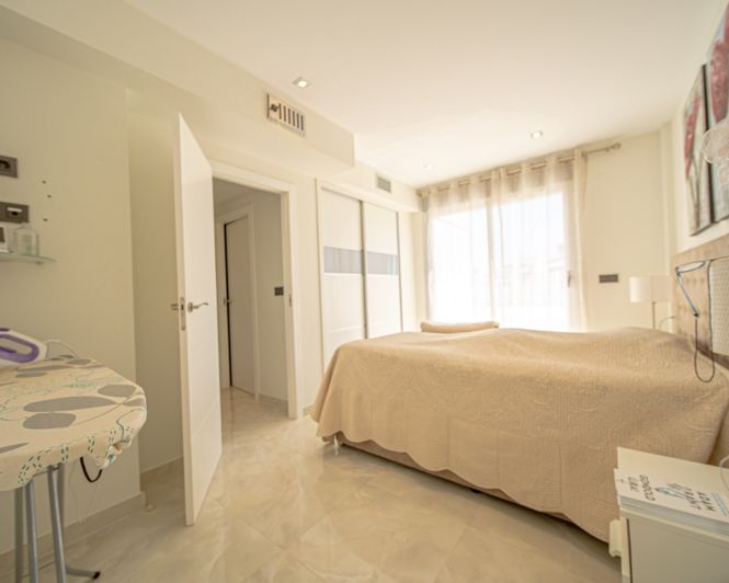 Image No.10-3 Bed Villa for sale