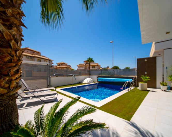 Image No.34-3 Bed Villa for sale