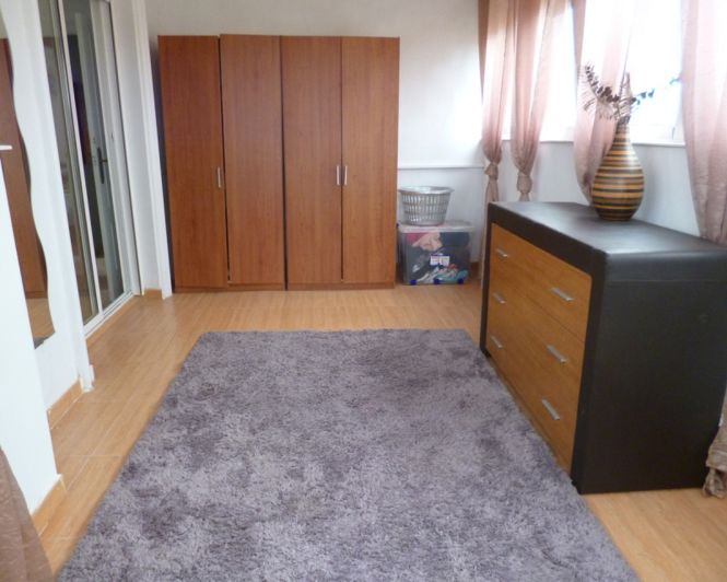 Image No.10-4 Bed Villa for sale