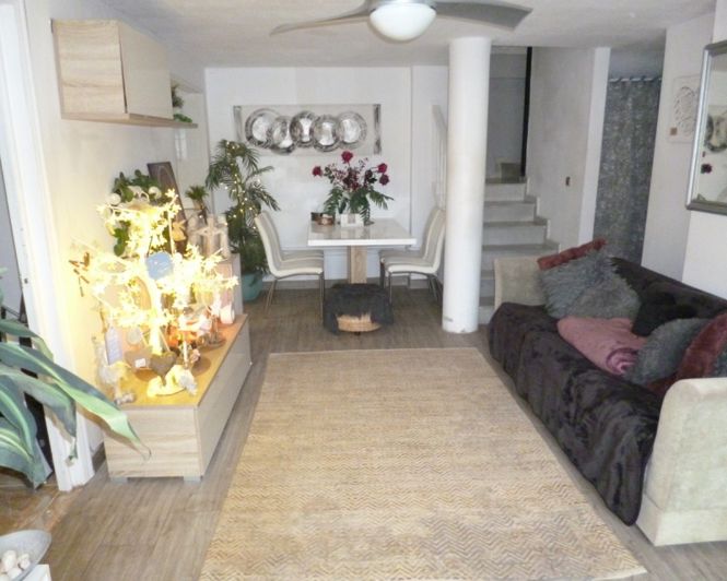 Image No.26-4 Bed Villa for sale