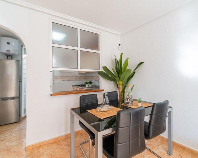 Image No.12-2 Bed Bungalow for sale