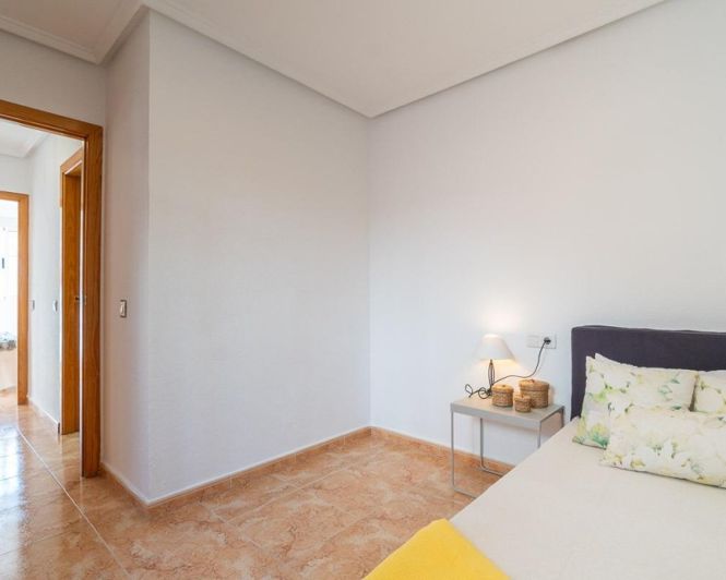 Image No.26-2 Bed Bungalow for sale