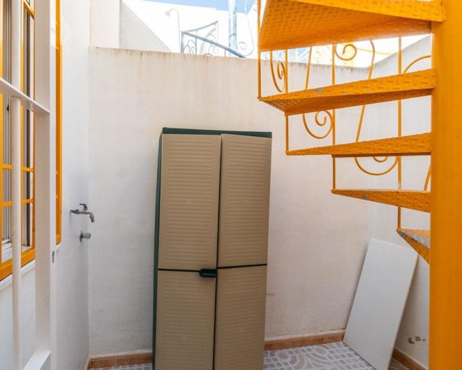 Image No.27-2 Bed Bungalow for sale