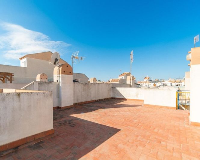 Image No.30-2 Bed Bungalow for sale